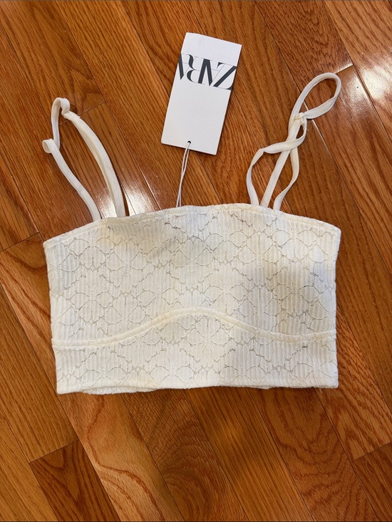 Zara Tops - Zara Cream Lace crop tank top with adjustable Spaghetti Straps